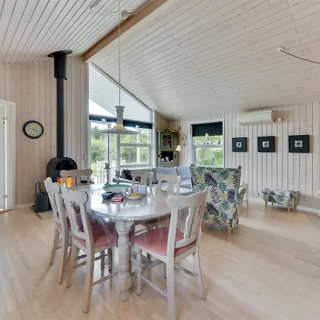Estrid - 30km From The Sea In Western Jutland By Interhome Nyaraló *